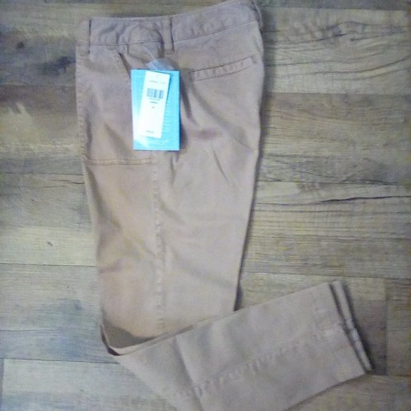 Coldwater Creek Clothing - Picture 3 of 3